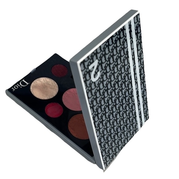 *RARE DIOR**TROTTER 2 BLUE PALETTE**Multi-Use Lips Eyes & Cheeks Batch Code 3A03 - Picture 9 of 9